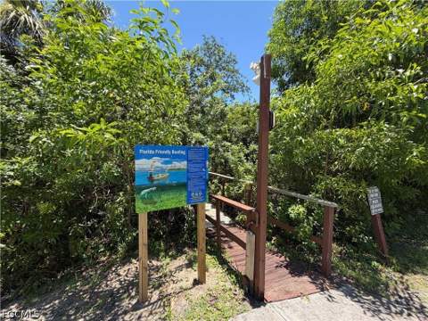 5735 Foxlake Dr 6, North Fort Myers FL - photo 13 of 16