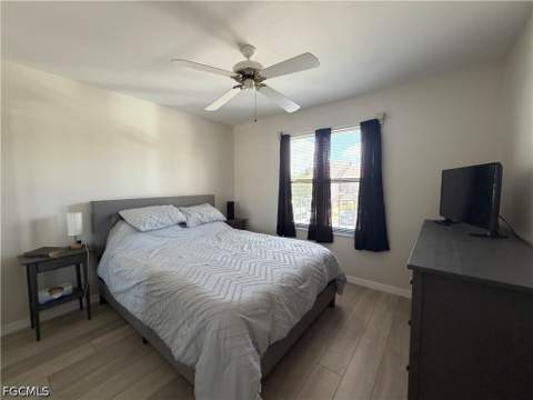 5735 Foxlake Dr 6, North Fort Myers FL - photo 7 of 16