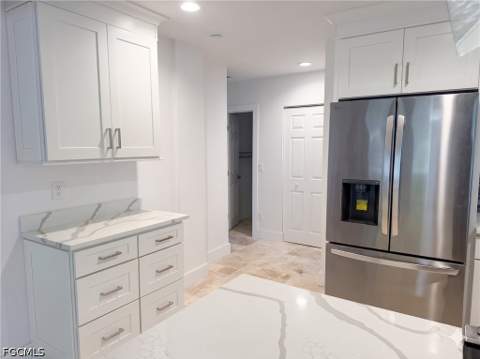 209 Kingston Dr, Fort Myers FL - photo 13 of 41
