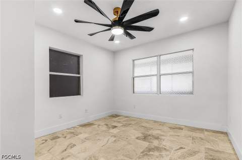 209 Kingston Dr, Fort Myers FL - photo 15 of 41