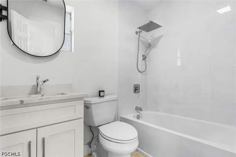 209 Kingston Dr, Fort Myers FL - photo 16 of 41