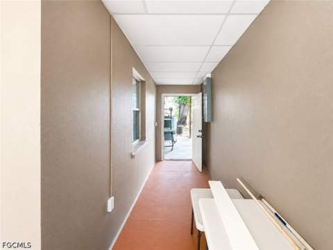 209 Kingston Dr, Fort Myers FL - photo 24 of 41