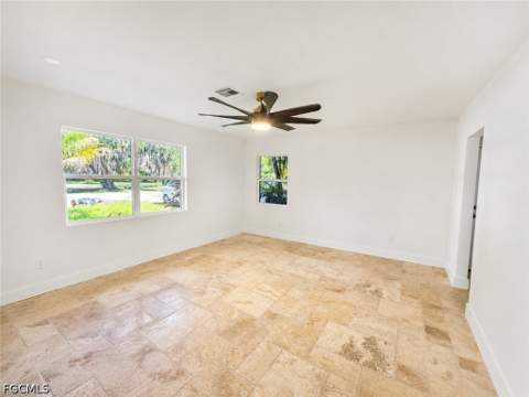 209 Kingston Dr, Fort Myers FL - photo 6 of 41