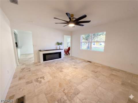 209 Kingston Dr, Fort Myers FL - photo 7 of 41