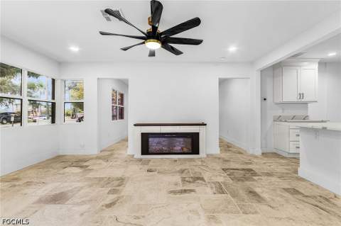 209 Kingston Dr, Fort Myers FL - photo 8 of 41