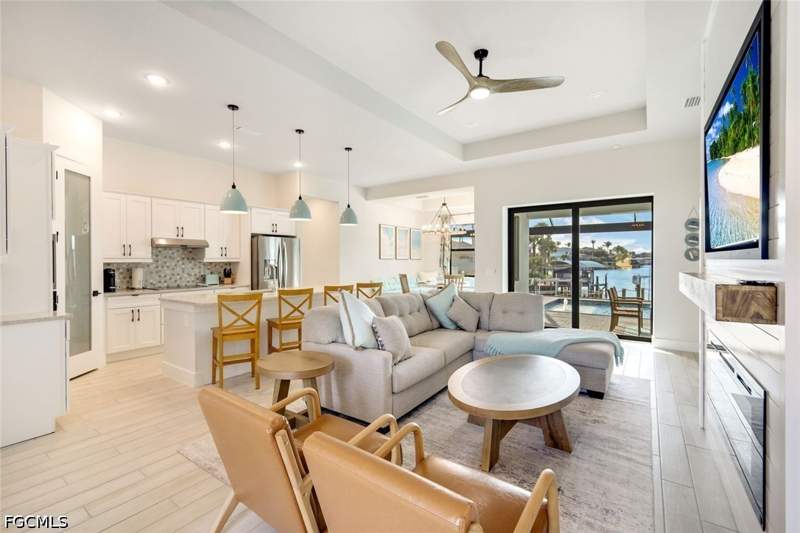 4 bedroom SingleFamilyResidence at 5244 Agualinda Blvd, Cape Coral, Cape Coral — photo 3