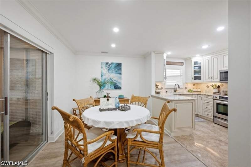 2 bedroom Condominium at 1549 Sandpiper St 80, Royal Bay Villas, Naples — photo 3