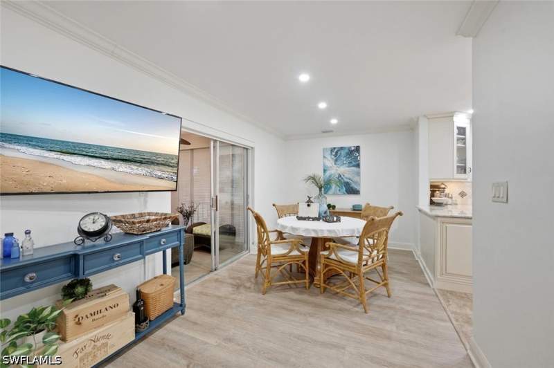 2 bedroom Condominium at 1549 Sandpiper St 80, Royal Bay Villas, Naples — photo 4