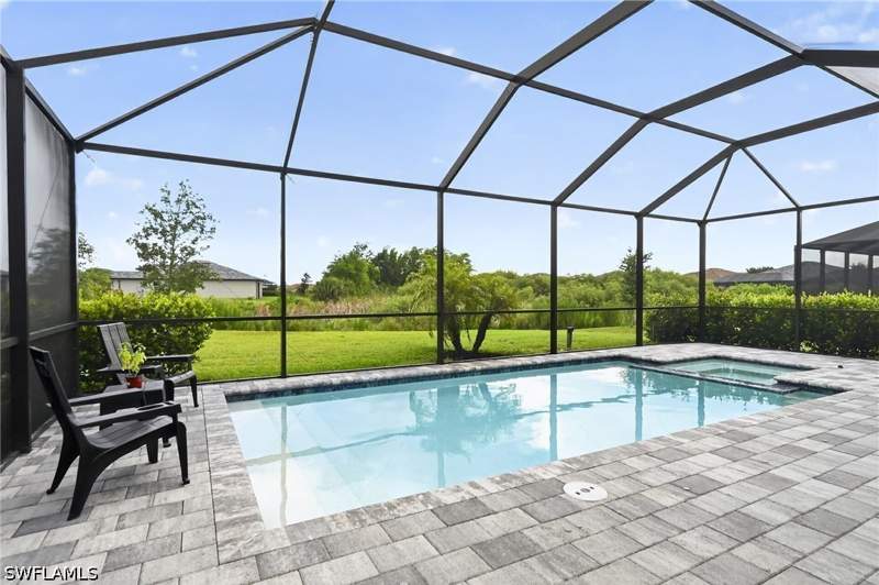 4 bedroom SingleFamilyResidence at 1385 Birdie Dr, Valencia Country Club, Naples — photo 3