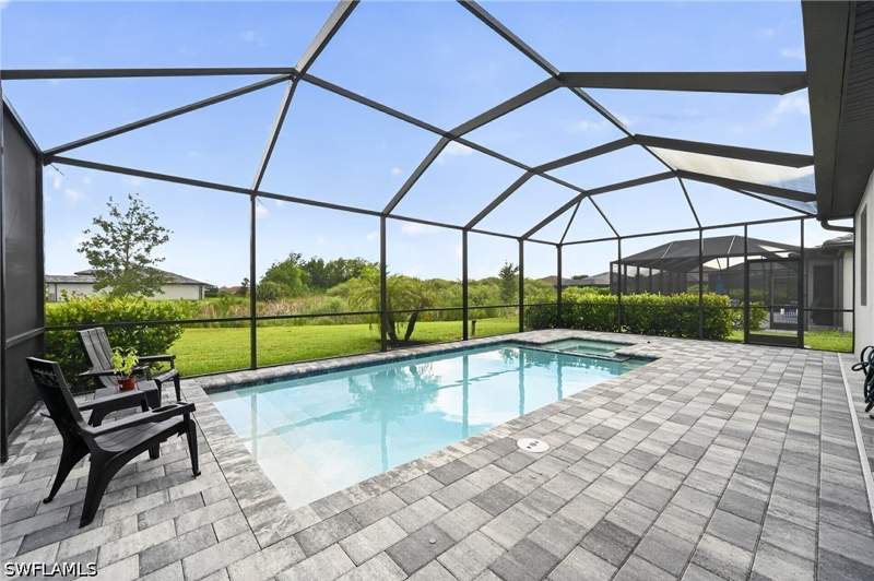 4 bedroom SingleFamilyResidence at 1385 Birdie Dr, Valencia Country Club, Naples — photo 5