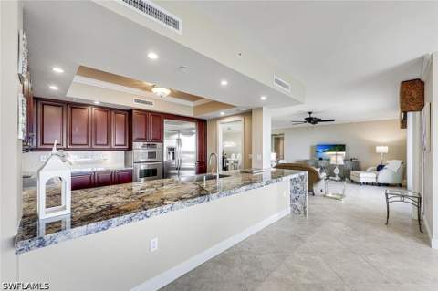 1050 Borghese Ln 605, Naples FL - photo 9 of 34