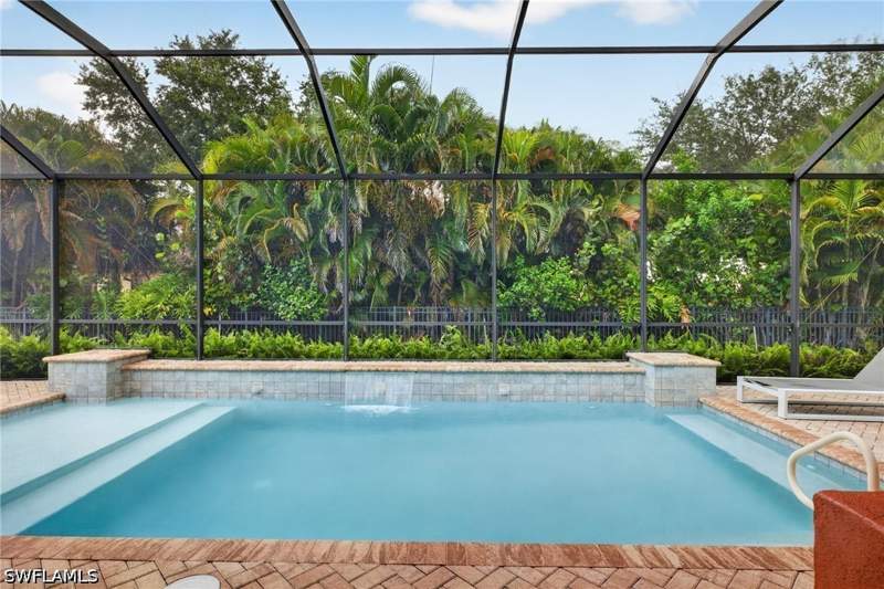 6 bedroom SingleFamilyResidence at 12780 Astor Pl, Hampton Park, Fort Myers — photo 2
