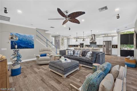 12780 Astor Pl, Fort Myers FL - photo 7 of 37