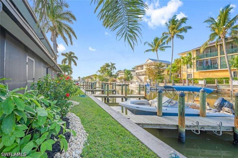 2 bedroom Condominium at 1537 Chesapeake Ave A-4, Chesapeake Landings, Naples — photo 2