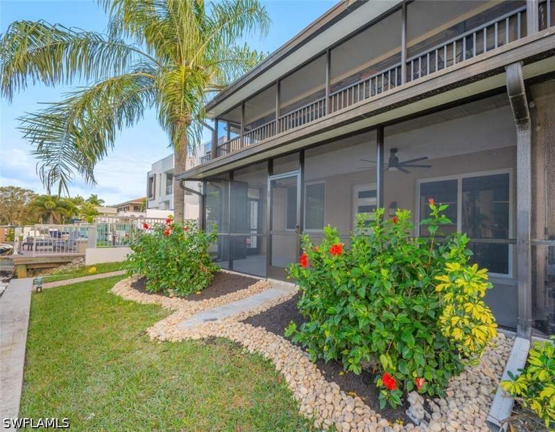 2 bedroom Condominium at 1537 Chesapeake Ave A-4, Chesapeake Landings, Naples — photo 4