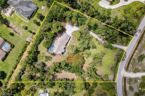 15180 Briar Ridge Cir, Fort Myers FL - photo 9 of 36
