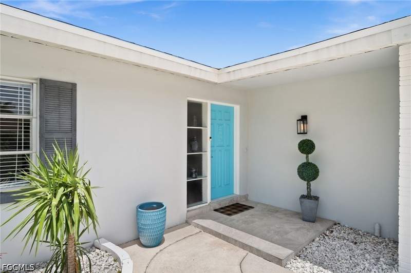 2 bedroom SingleFamilyResidence at 5122 SW 3rd Ave, Cape Coral, Cape Coral — photo 5