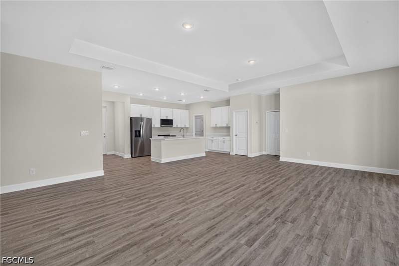4 bedroom SingleFamilyResidence at 1208 NW 19th St, Cape Coral, Cape Coral — photo 4