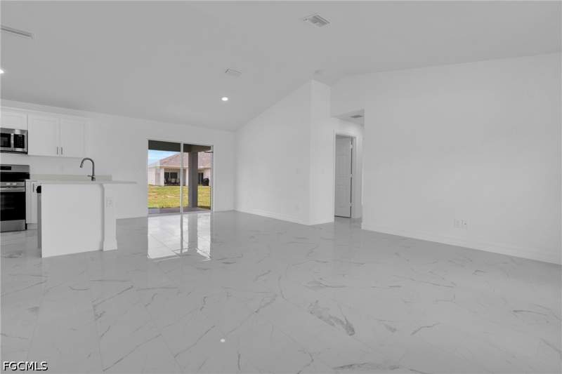 3 bedroom SingleFamilyResidence at 1157 NW 7th Ave, Cape Coral, Cape Coral — photo 4