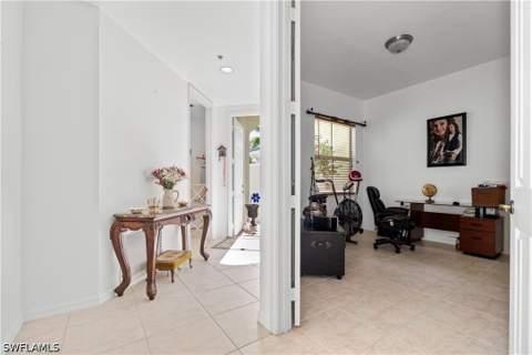 1405 Mariposa Cir 102, Naples FL - photo 12 of 43