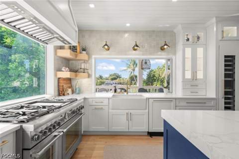 1048 Kings Crown Dr, Sanibel FL - photo 13 of 50