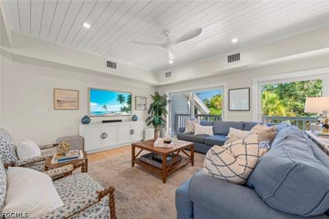 1048 Kings Crown Dr, Sanibel FL - photo 18 of 50