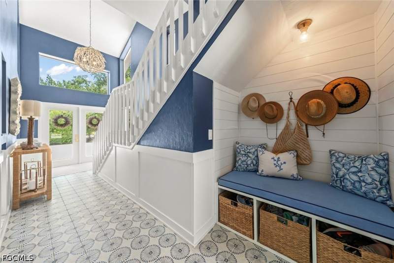 5 bedroom SingleFamilyResidence at 1048 Kings Crown Dr, Shell Harbor, Sanibel — photo 5