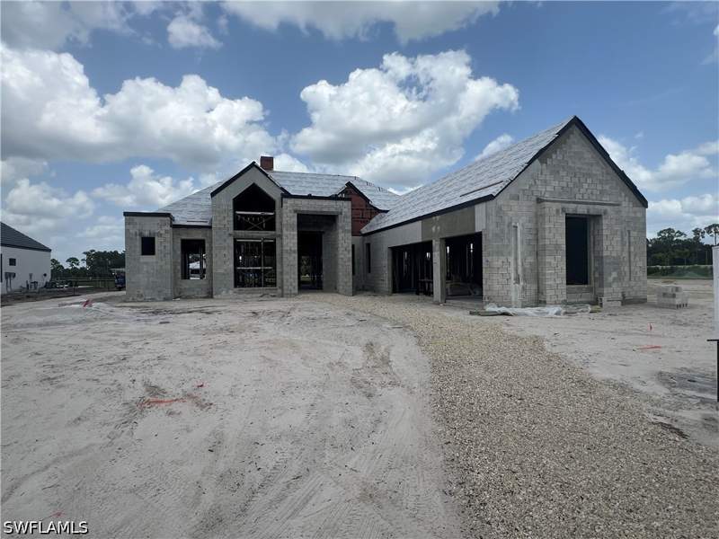 4 bedroom SingleFamilyResidence at 940 Chimney Rock Rd, Opus Stone, Naples — photo 3
