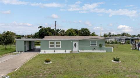 102 Oleander Rd, Lehigh Acres FL - photo 16 of 31