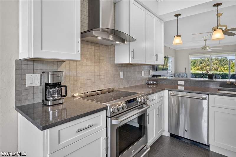 2 bedroom Condominium at 9500 Highland Woods Blvd 105, Terrace IV, Bonita Springs — photo 3