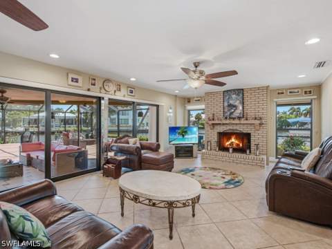 197 Gulfport Ct, Marco Island FL - photo 9 of 50