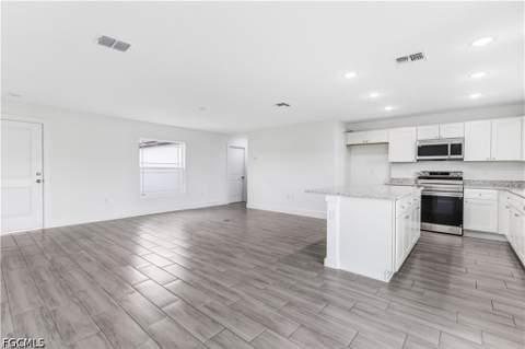 731 Anaconda Ave S, Lehigh Acres FL - photo 17 of 19