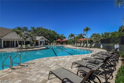 2937 Heritage Pines Dr, Fort Myers FL - photo 15 of 50
