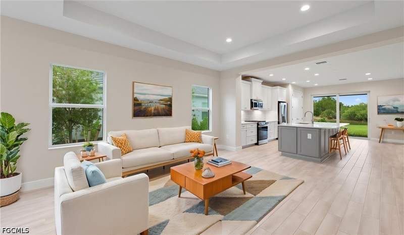 3 bedroom SingleFamilyResidence at 2937 Heritage Pines Dr, Heritage Preserve, Fort Myers — photo 2