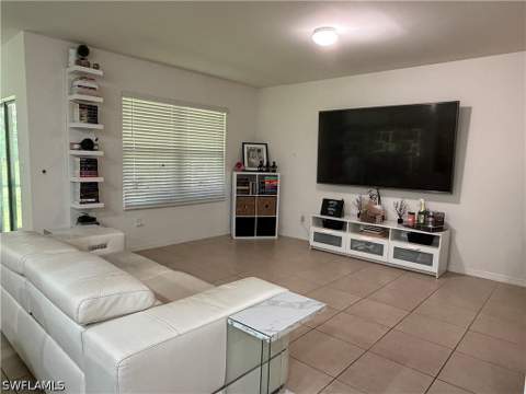 3440 27 th Ave NE, Naples FL - photo 7 of 20