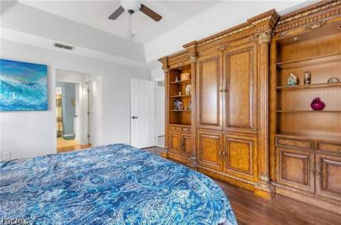 2101 SW 29th Ter, Cape Coral FL - photo 11 of 37