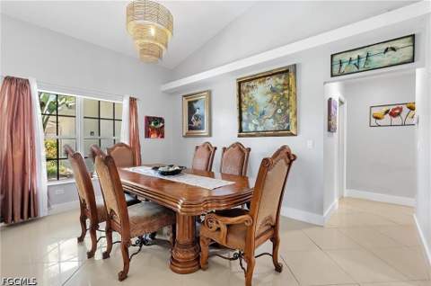 2101 SW 29th Ter, Cape Coral FL - photo 9 of 37