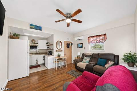 13442 Caribbean Blvd, Fort Myers FL - photo 10 of 46