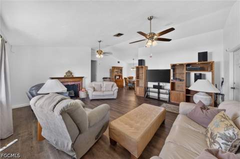 13442 Caribbean Blvd, Fort Myers FL - photo 8 of 46