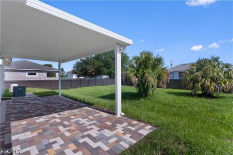 413 Eisenhower Blvd, Lehigh Acres FL - photo 24 of 33