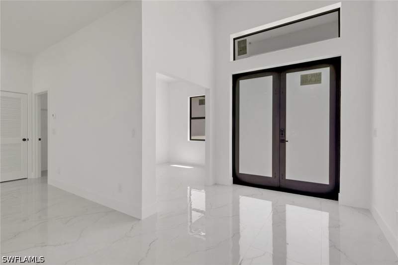 3 bedroom SingleFamilyResidence at 746 Colyer St E, Lehigh Acres, Lehigh Acres — photo 3