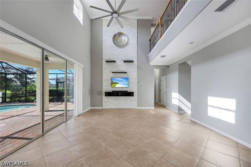 5 bedroom SingleFamilyResidence at 2262 Vermont Ln, The Groves At Orange Blossom Ranch, Naples — photo 3
