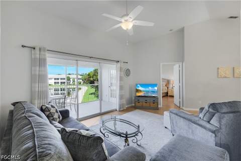 12131 Summergate Cir 203, Fort Myers FL - photo 9 of 28