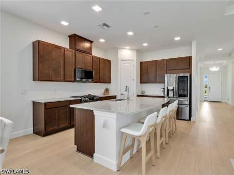 11934 Molto Dr, Fort Myers FL - photo 9 of 46