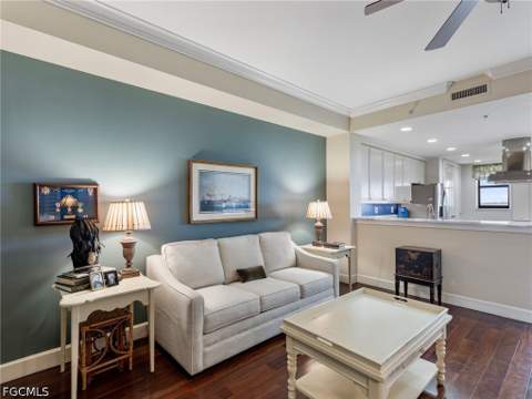 11620 Court Of Palms 202, Fort Myers FL - photo 20 of 50
