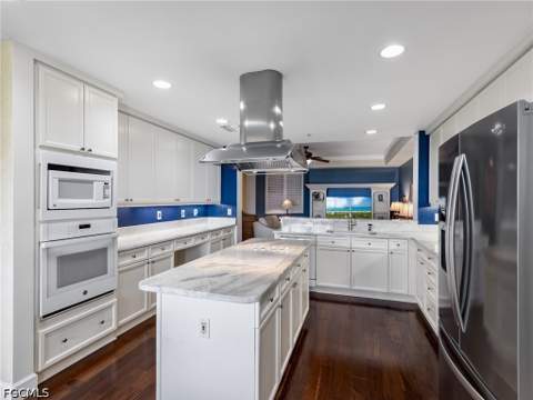 11620 Court Of Palms 202, Fort Myers FL - photo 24 of 50