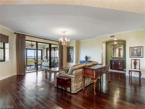 11620 Court Of Palms 202, Fort Myers FL - photo 6 of 50