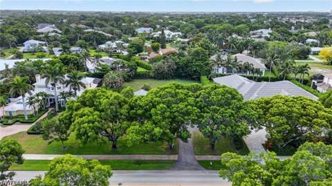 1608 Crayton Rd, Naples FL - photo 14 of 33