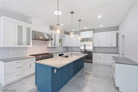 4837 Tarpon Ave, Bonita Springs FL - photo 12 of 50