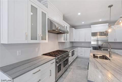 4837 Tarpon Ave, Bonita Springs FL - photo 13 of 50